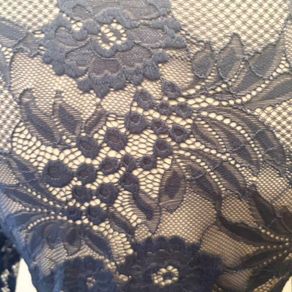 Femme Society Elegant Blue Lace Long Sleeve Top - Picture 11 of 13